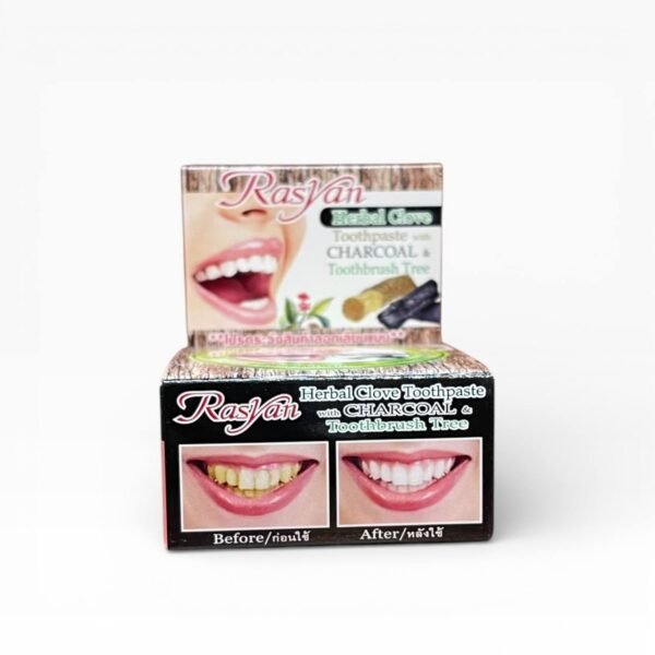 معجون أسنان بالفحم والمسواك